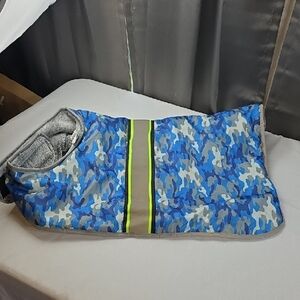 Top Paw Blue and Gray Camouflage Large Dog Coat Reflective Furry Lined Hook&Loop